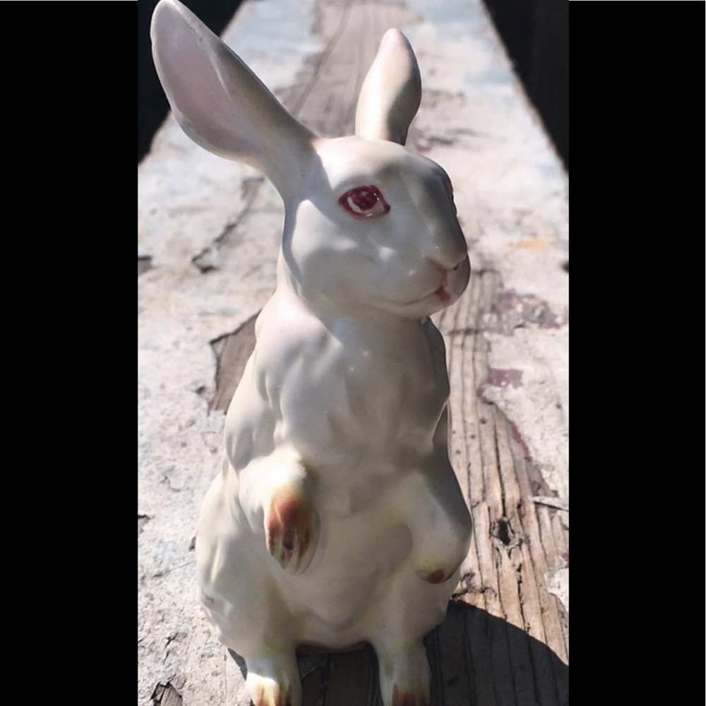 Lefton vintage bunny made in Japan 🇯🇵 tagged